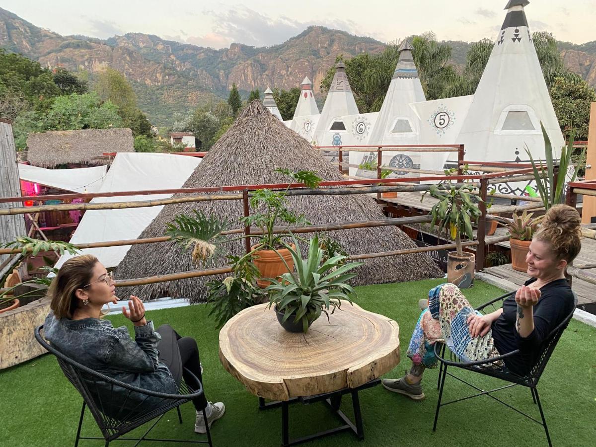 Fungi Tipis Hotel Tepoztlán Exterior photo